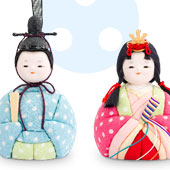 パステルカラーに水玉をあしらった雛人形